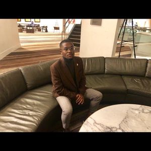 Meet your Posher, William